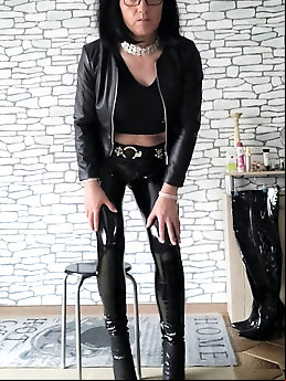 New and cool from Tamara